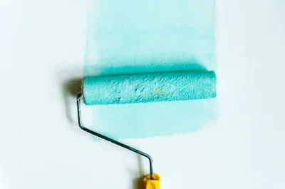 Peinture intérieure à Dhuizel — murs, plafonds et boiseries